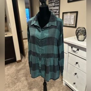NEW WITH TAGS American Eagle Outfitters Green Check Babydoll Top Flannel Size XL